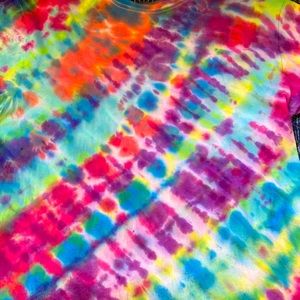 Tie dye T-shirt…100% cotton Gildan Mens size Xl.